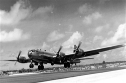 US Bombers B-17, B-24, B-25, and B-29 Go To War DVD